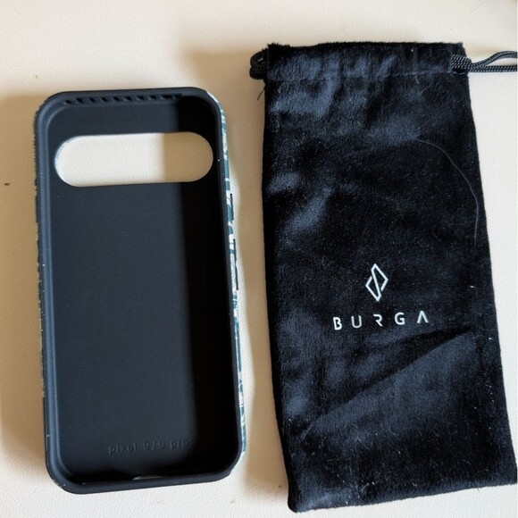 Burga Destiny Pixel 9 Pro Phone Case NWOT - Picture 2 of 2